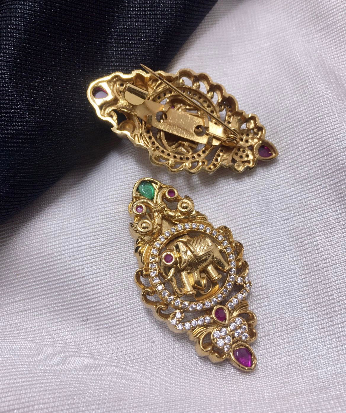 Premium Matte finish Stone Saree Pin - Party wear Brooches