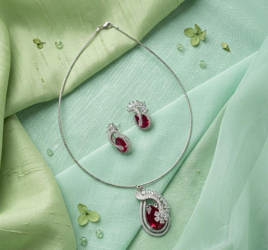 Exquisitely Designed American Diamond Stone Necklace Set With Earrings