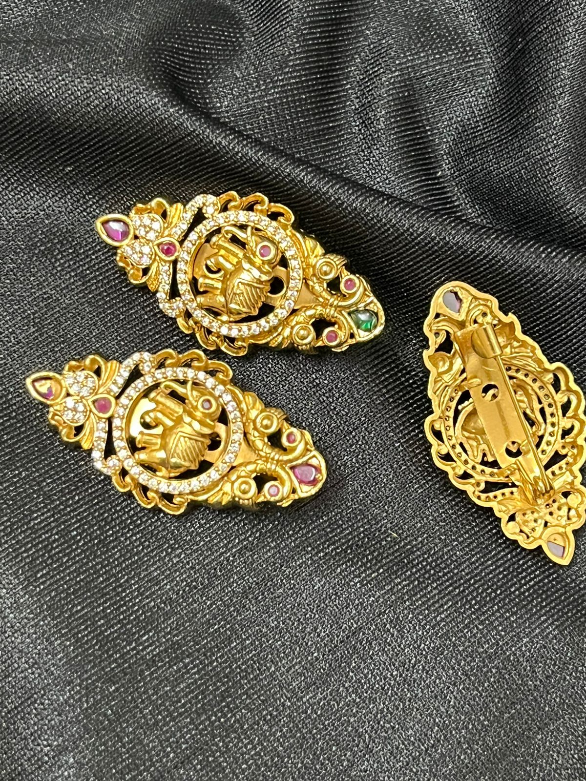 Premium Matte finish Stone Saree Pin - Party wear Brooches
