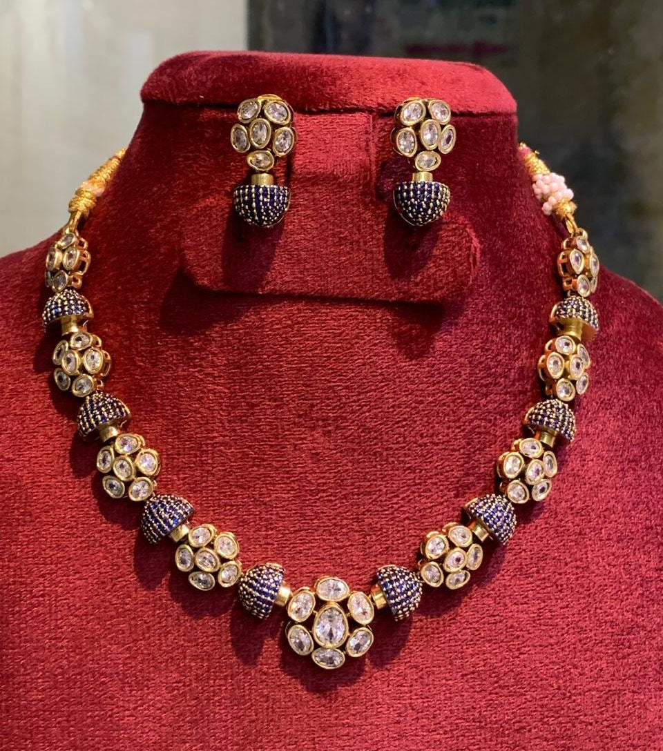 Exquisite Uncut Antique Matte -Premium Necklace with Earrings