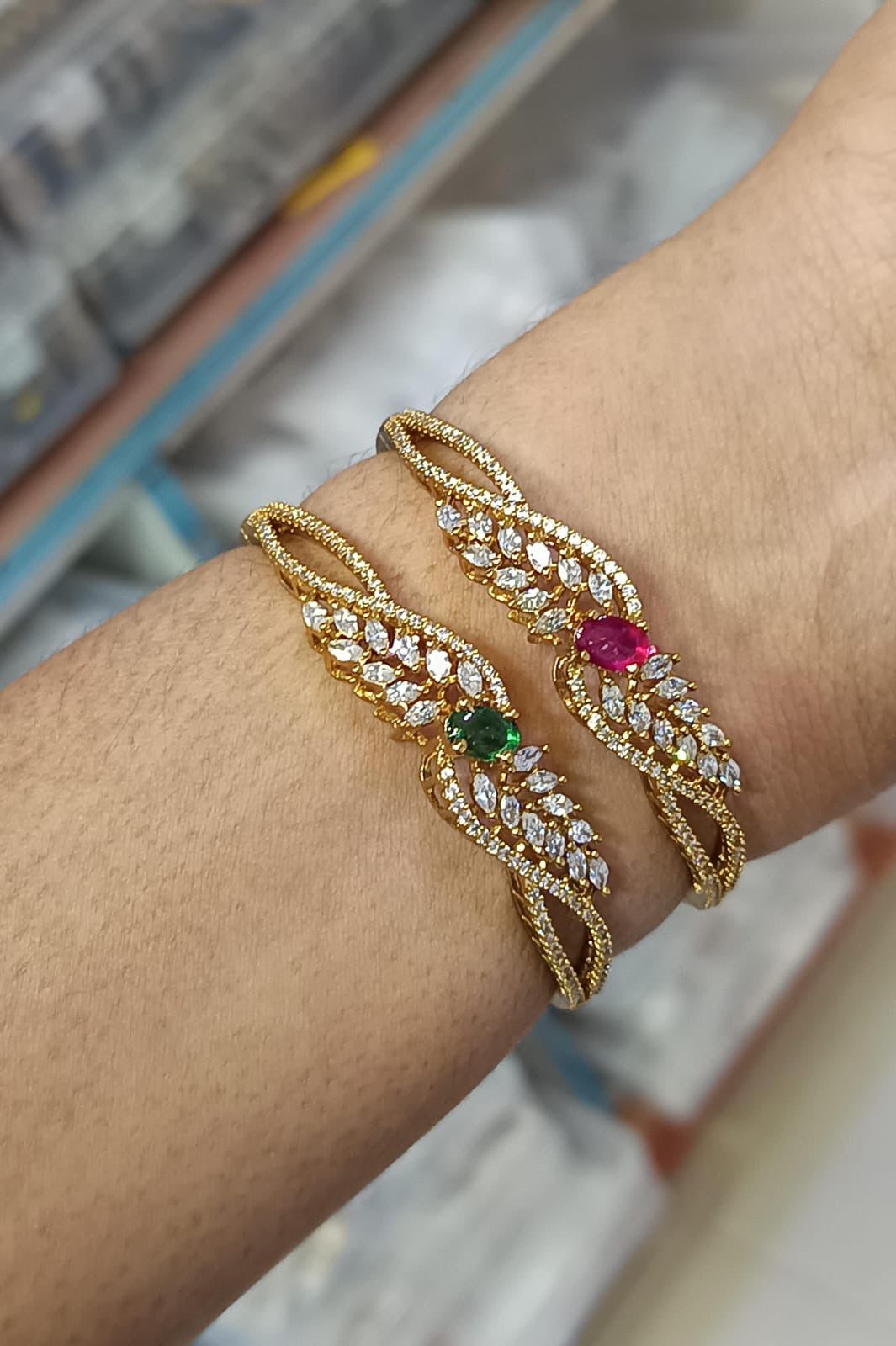 Beautiful Matte finish Openable Kada Bangle -1Pc