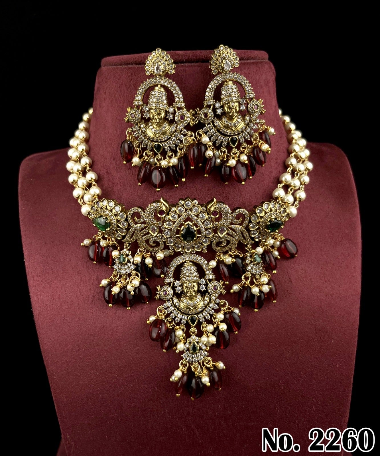 Designer Victorian Choker Necklace with Earrings