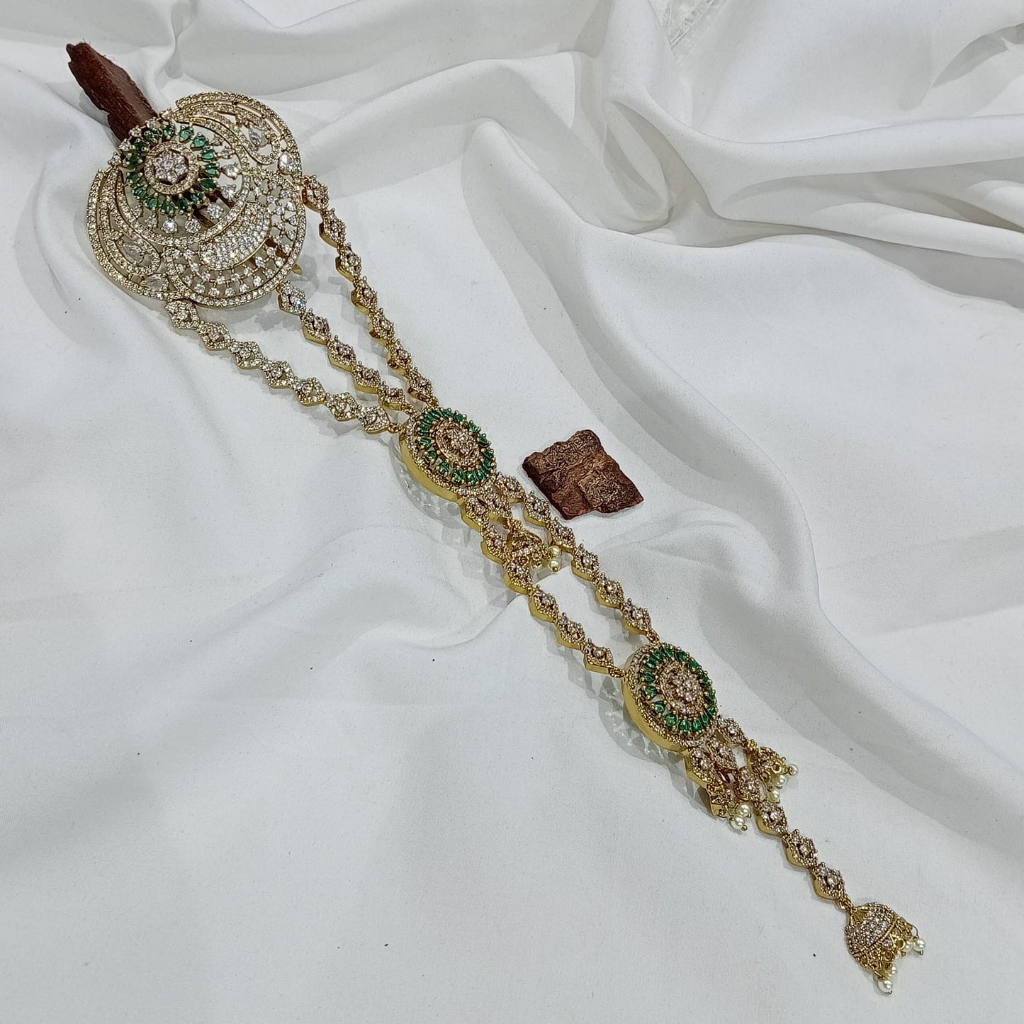Elegant Premium Finish Bridal Hair Accessories -Jada billalu