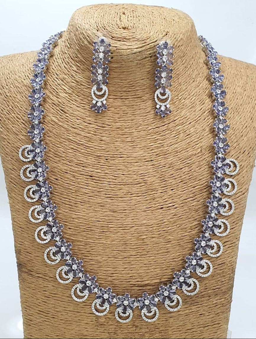 Elegant Premium Silver Tone Floral Designer Necklace Set With Earrings