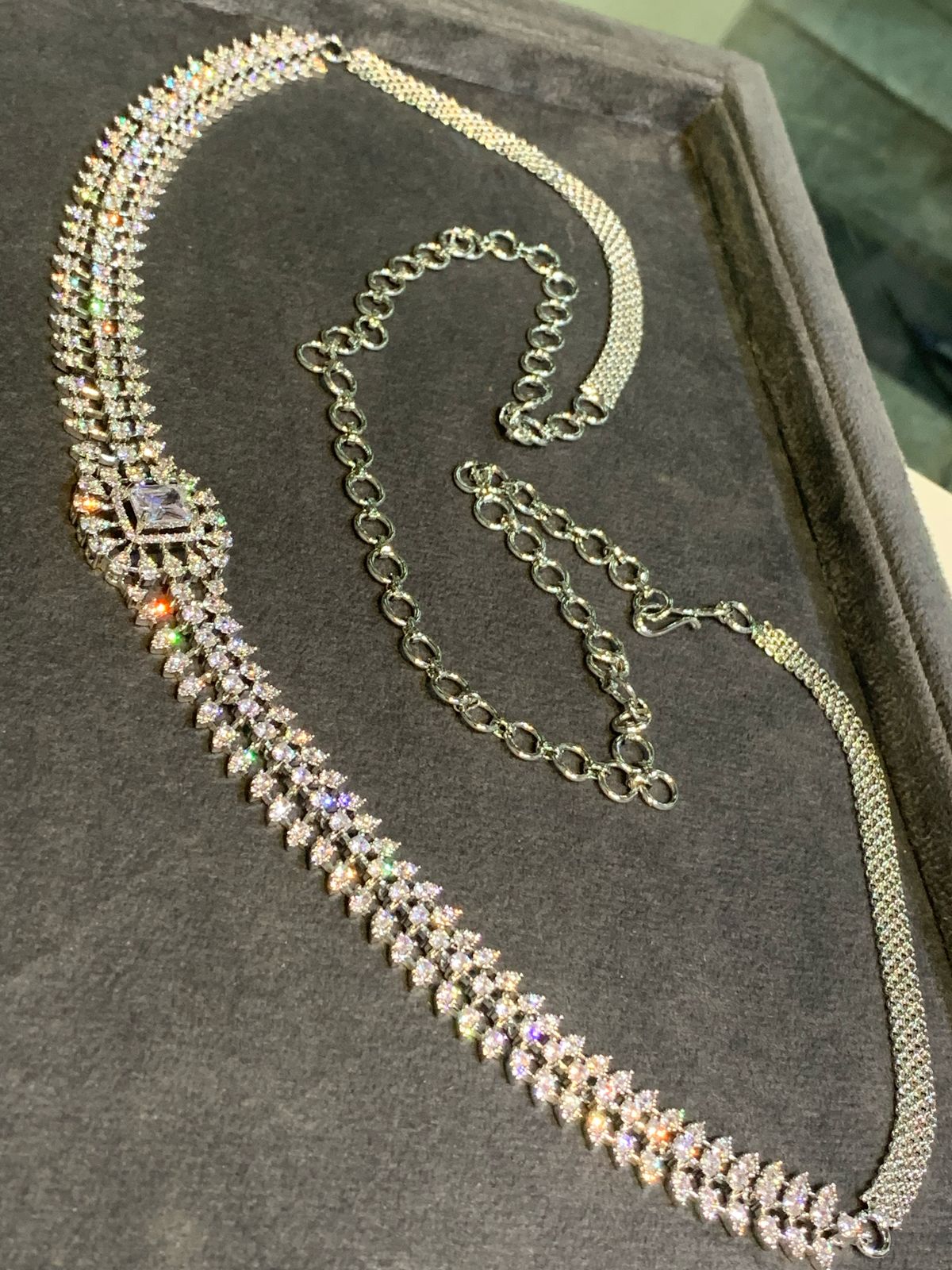 Fashionable Stone Jewelry American Diamond Hipchain - Silver Polish