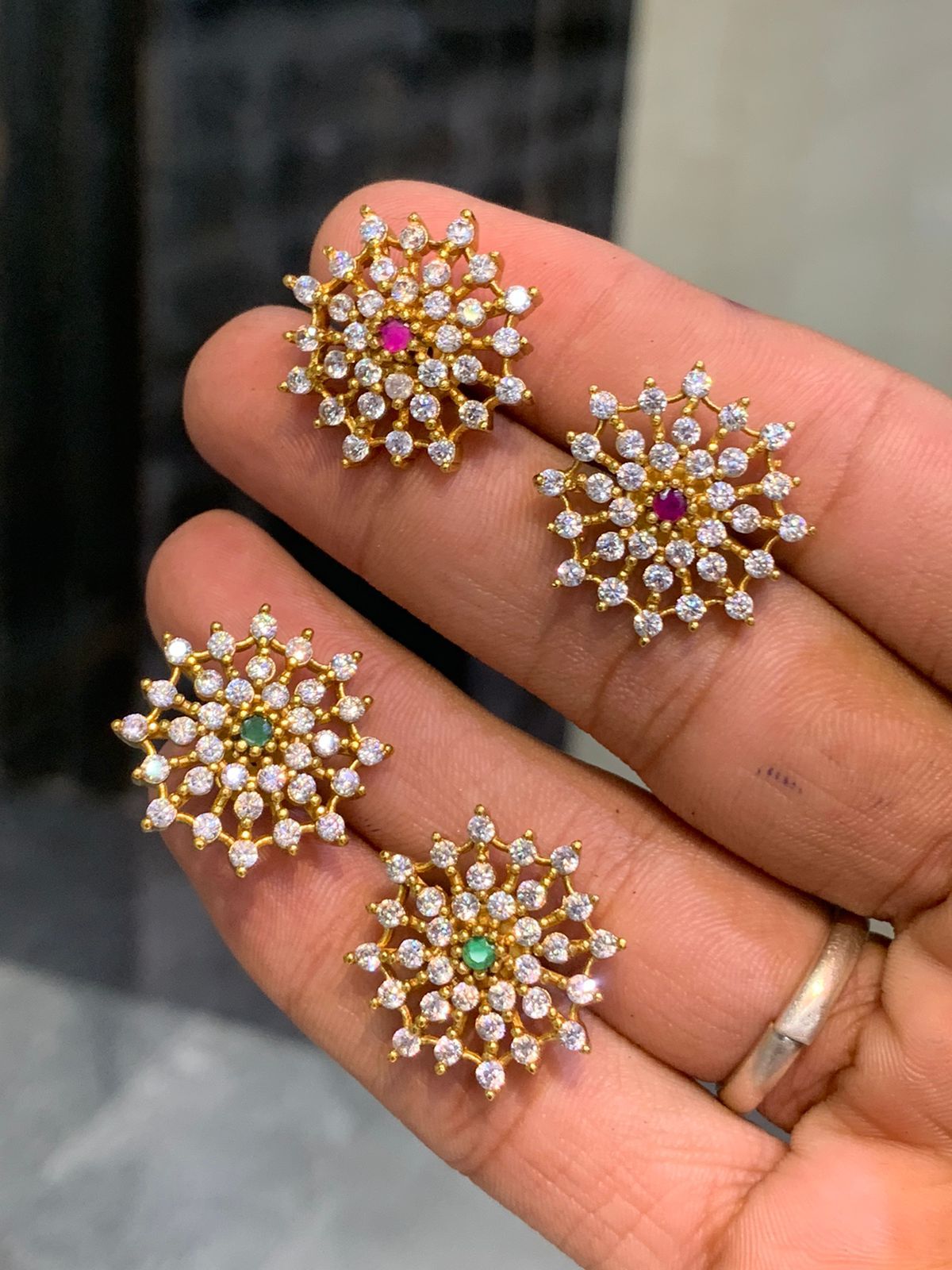 Classy AD Stone Flower Design-Stud Earrings-1 Pair