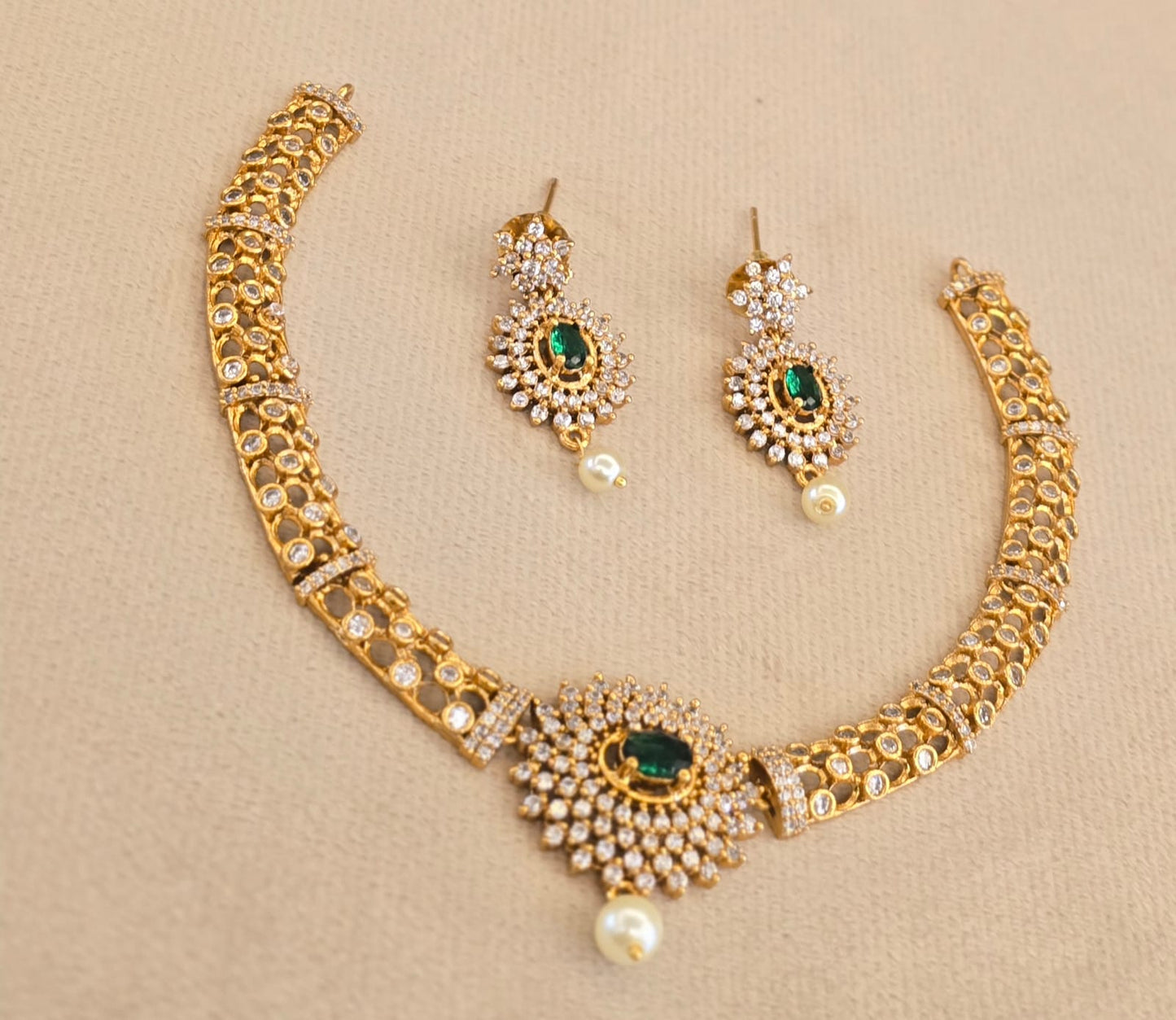 Latest Matte Cz Stone Pendant Kanti Necklace and Earrings