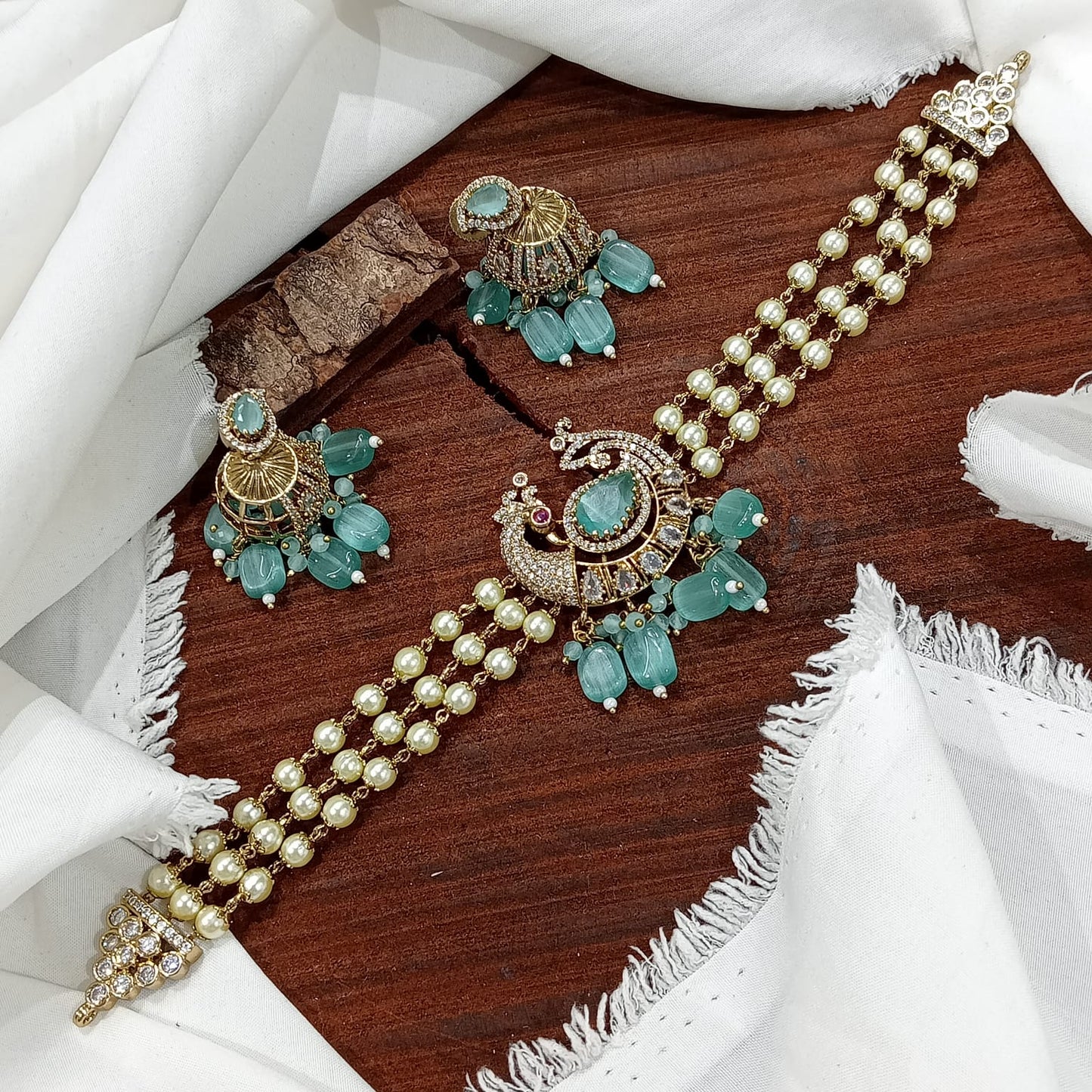 New Premium Matte Beaded Mini Choker Necklace Set With Earrings