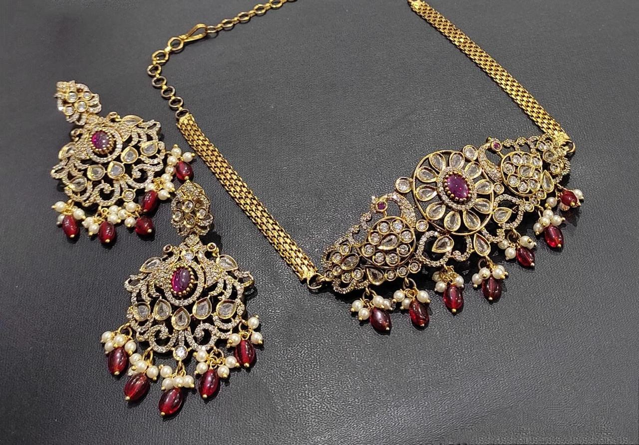 New Premium Matte Beaded Mini Choker Necklace Set With Sparkling Earrings