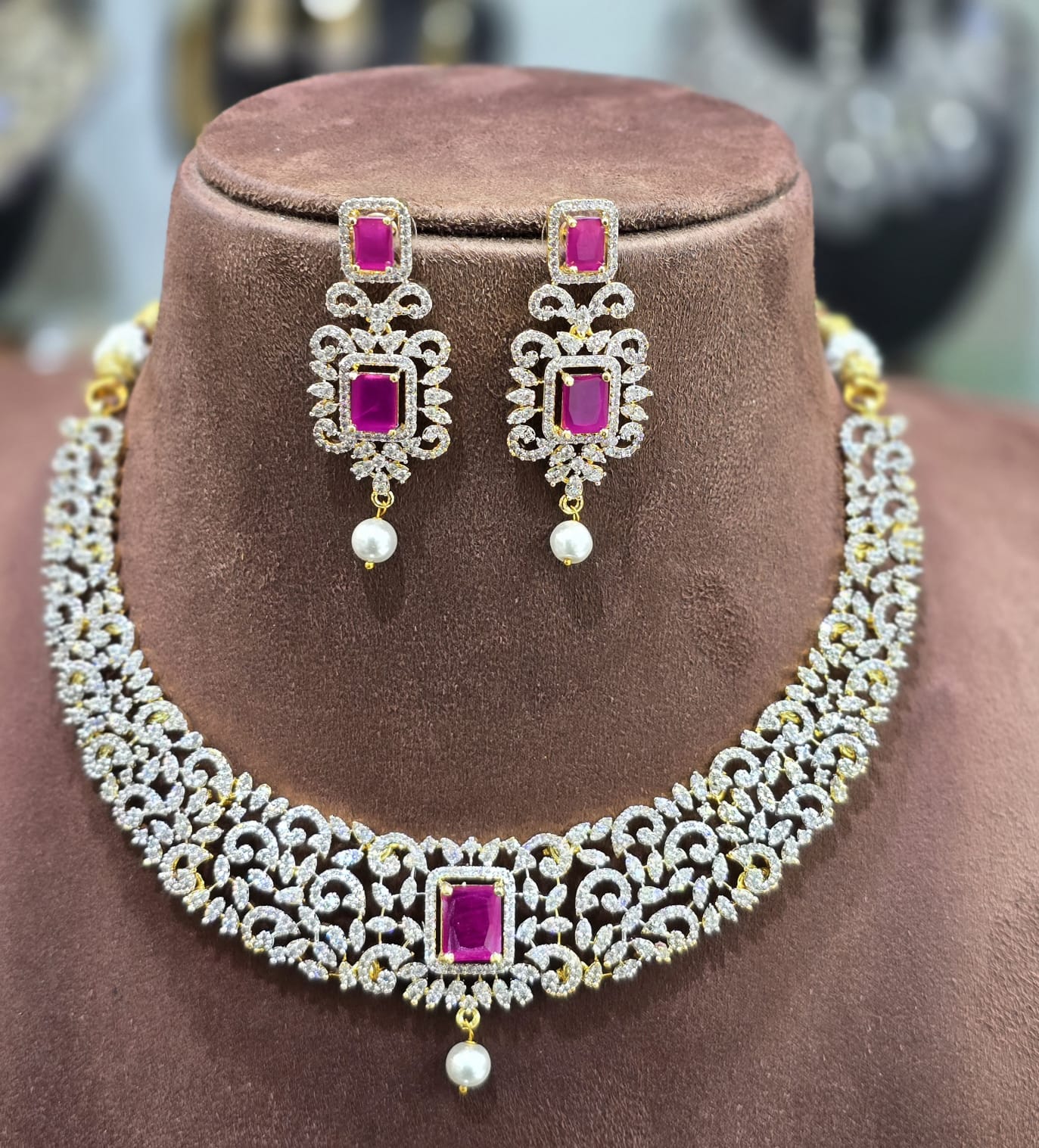 Stylish and Trendy Cz Stone GJ Polish Necklace Set With Earrings