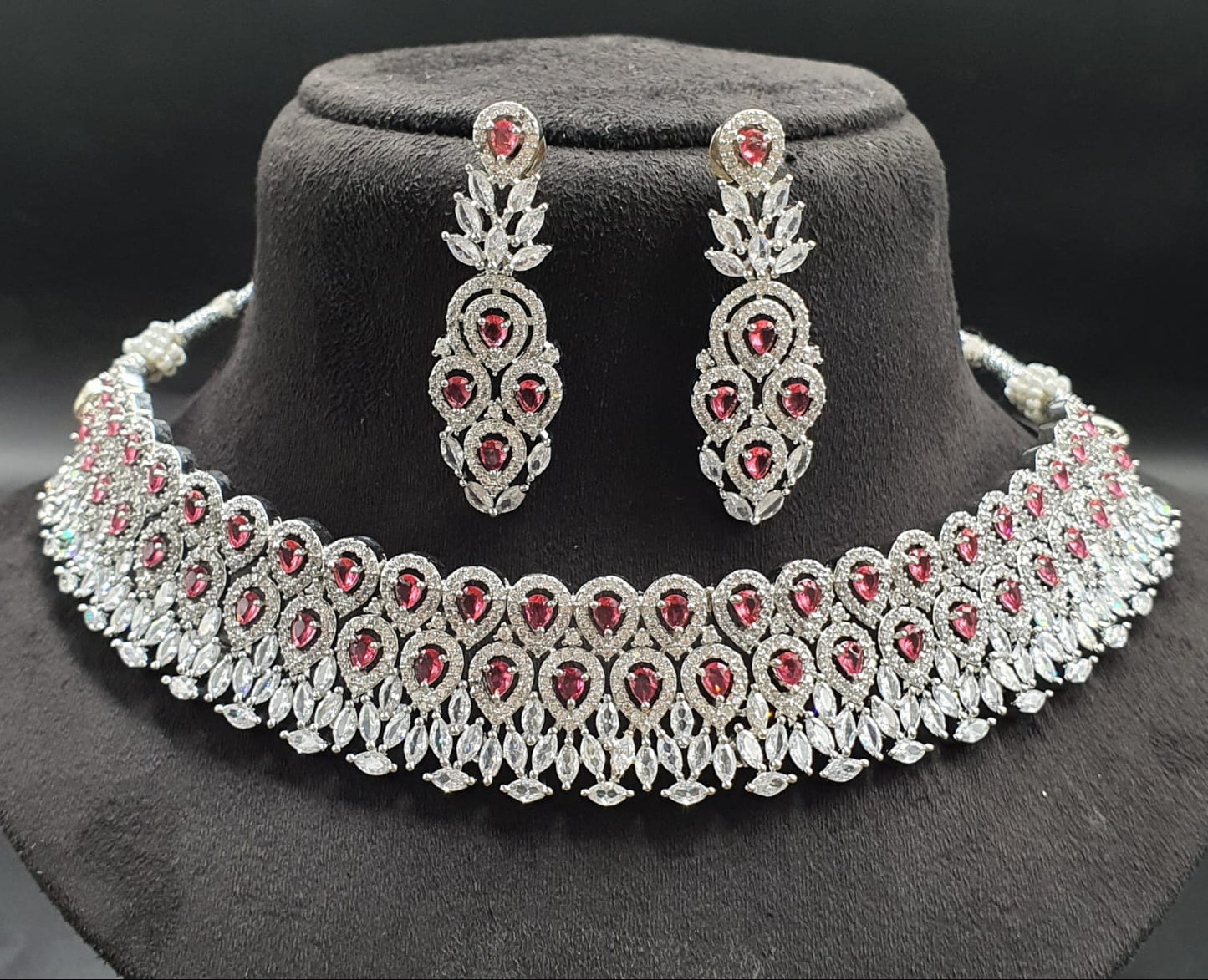 Sprkling Premium Silver Finish Choker Necklace Set With Earrings