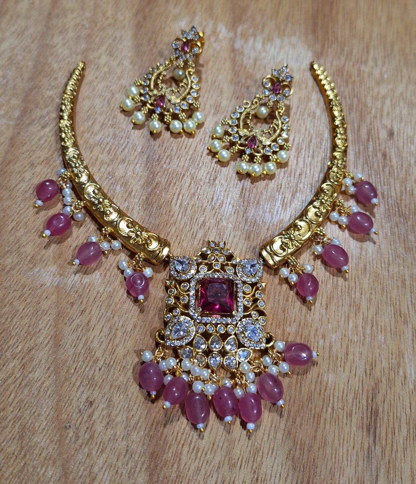 Latest Premium Matte Cz stone Pendant Necklace Set with Kanti