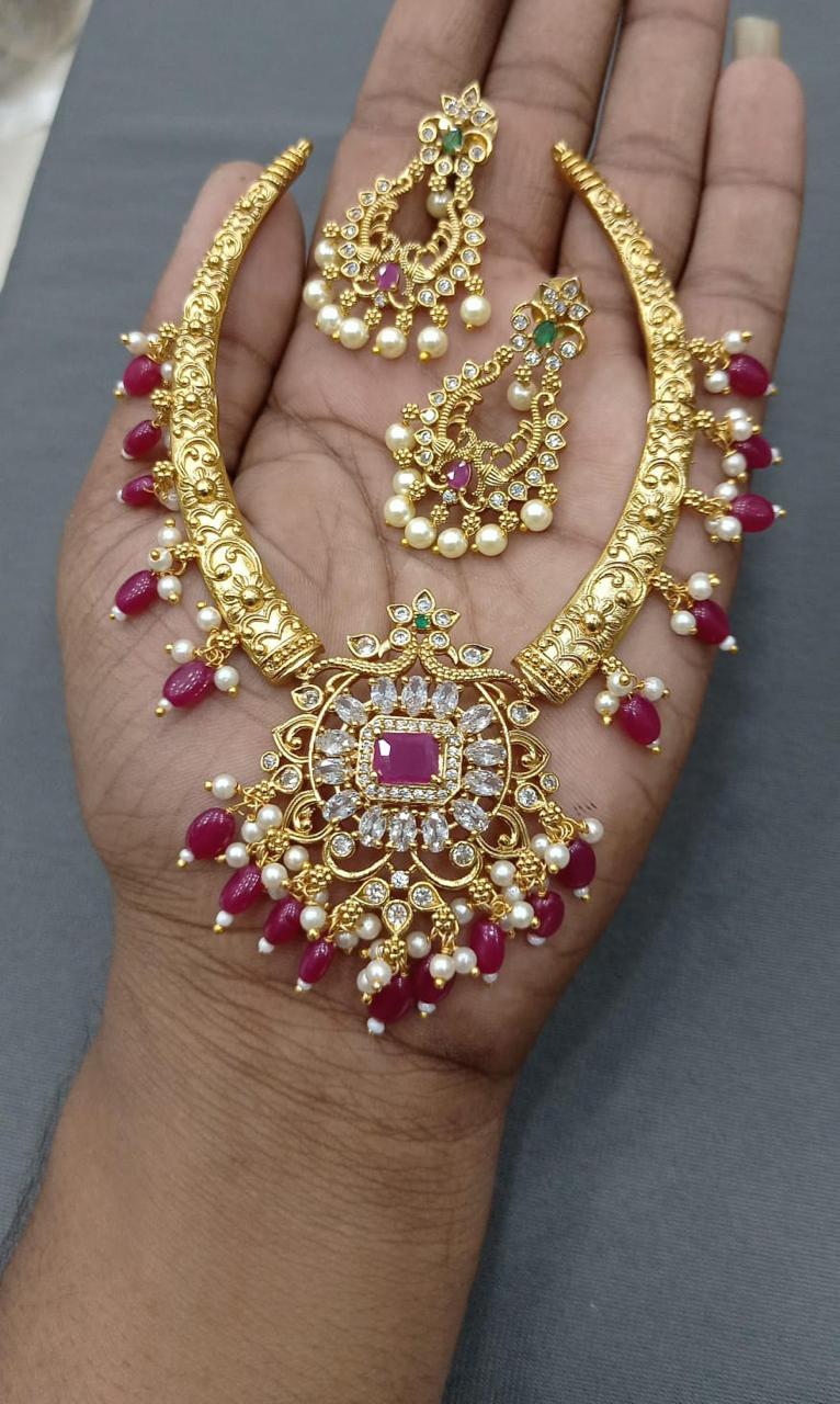Latest Premium Matte Cz stone Pendant Necklace Set in Kanti and Earrings
