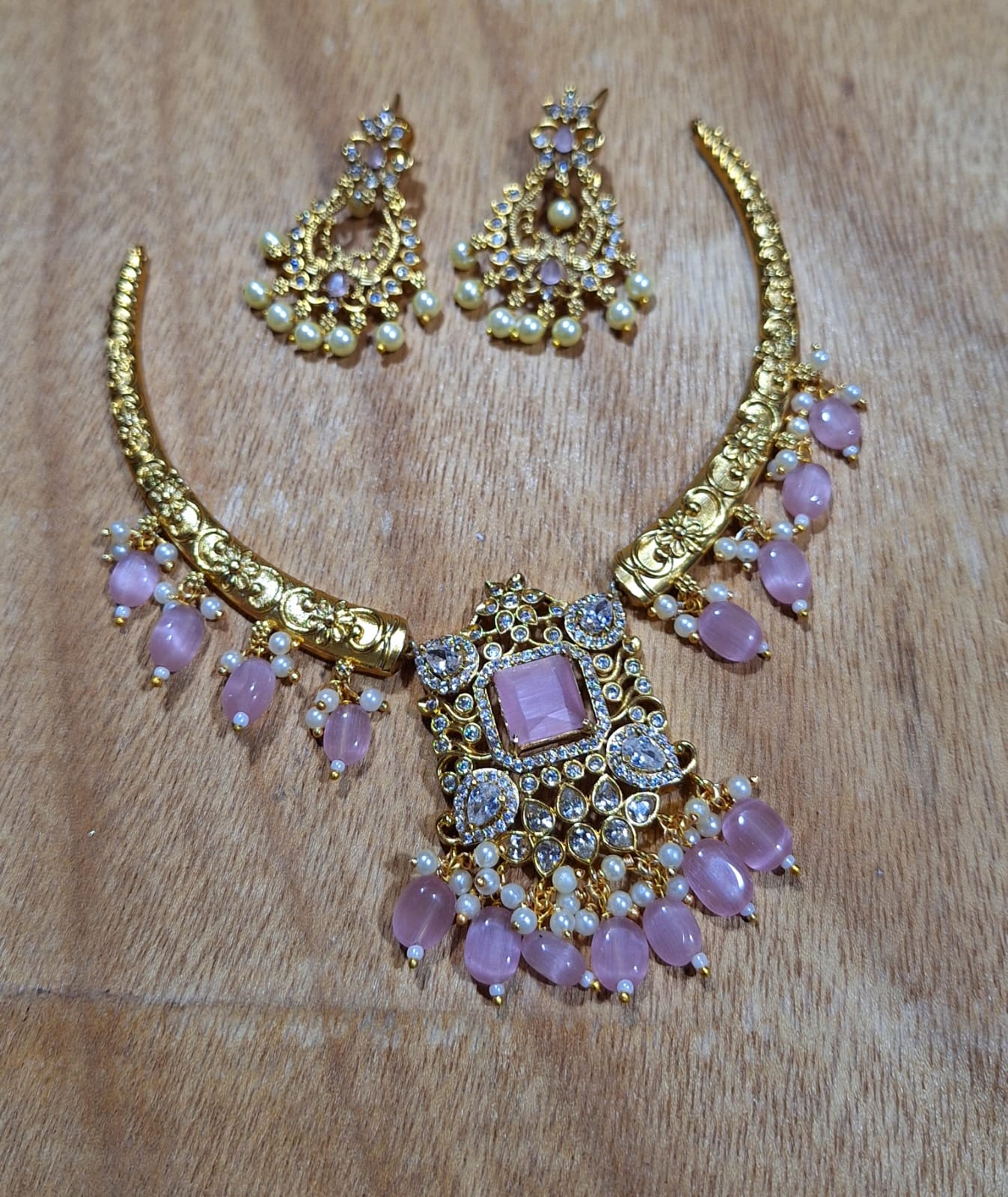 Latest Premium Matte Cz stone Pendant Necklace Set with Kanti