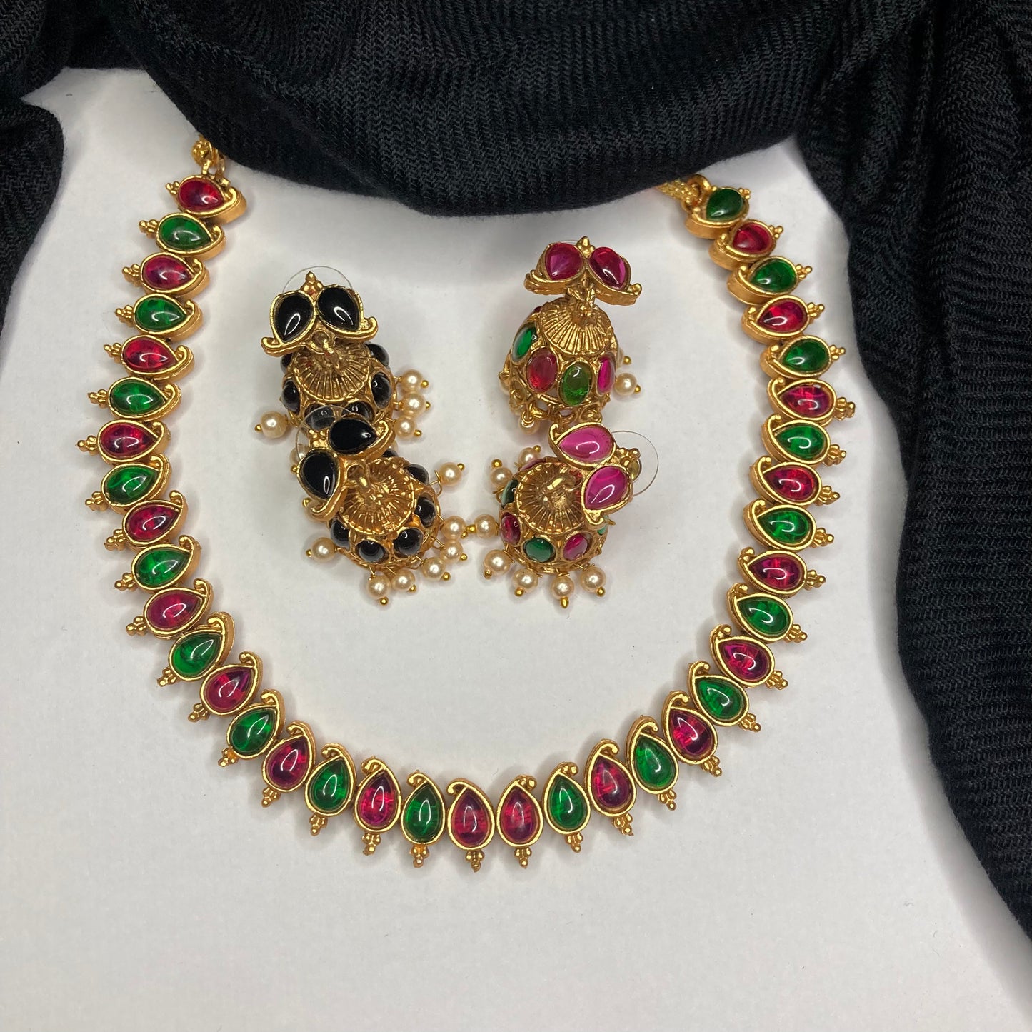Two in 1 Reversible Matte Finish Necklace with Double jhumka Earrings - Black, Multicolor