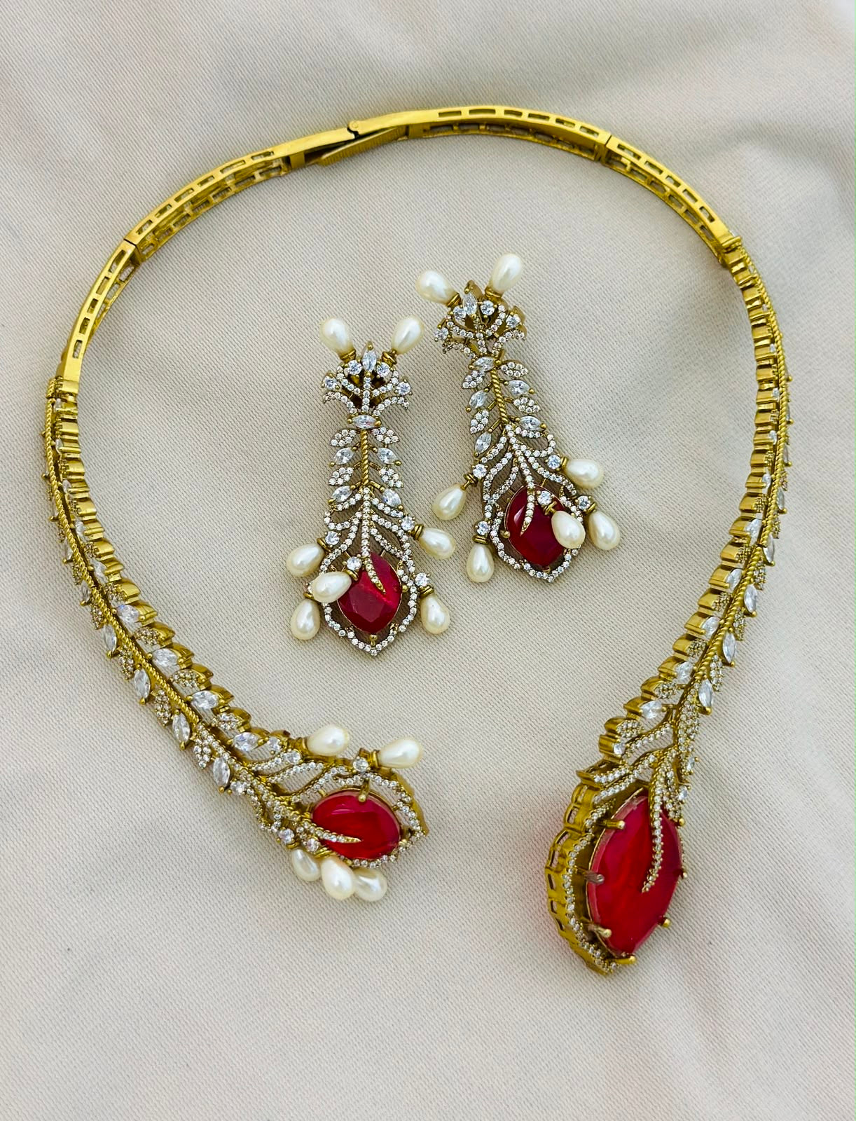 Premium Antique Finish Stunning Choker Necklace with Earrings
