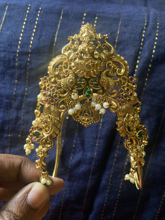 Premium Quality Antique Finish Single Vanki With Beads