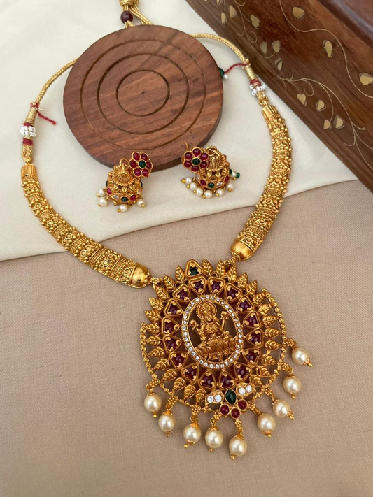 New Design Matte Finish Lakshmi Kanti Necklace Set with Earrings
