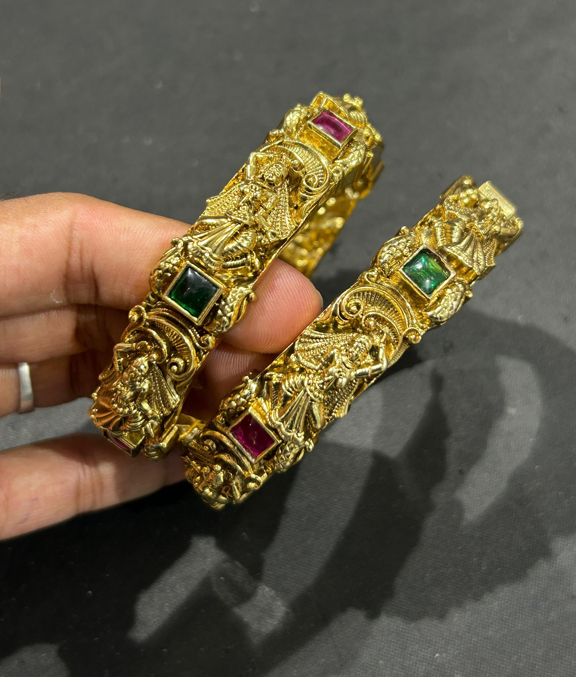Beautiful Bridal Antique Finish Temple Jewelry Bangles - Multicolor