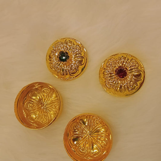 Beautiful Flower Top Microplated Gold Finish Boxes- Return Gifts