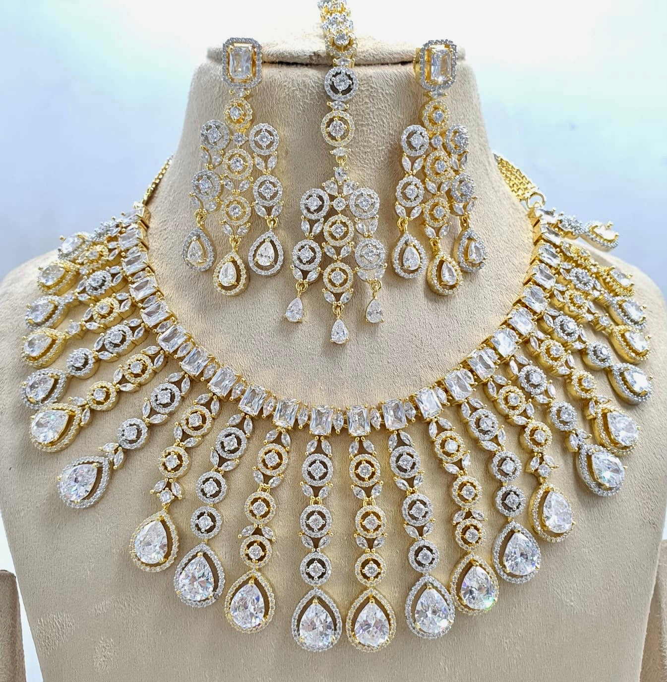 Unique CZ Stone Silver Finish Necklace With Earrings - Premium Quality