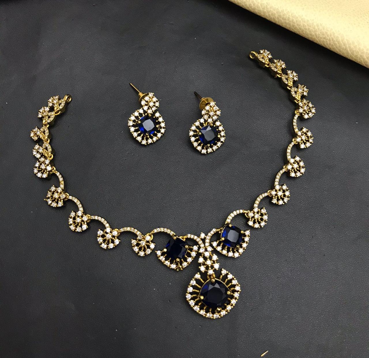 Classic Gold Plated Floral Design CZ Stone Necklace Set With Earrings