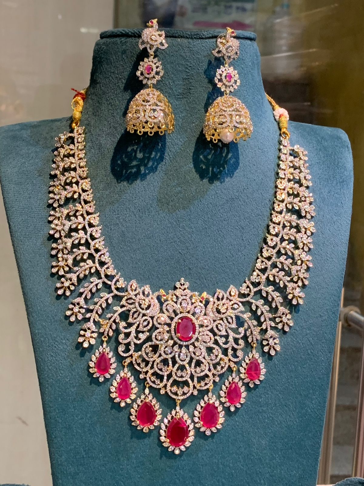 Elegant Premium Floral Design GJ Polish CZ Stone Necklace Set With Earrings