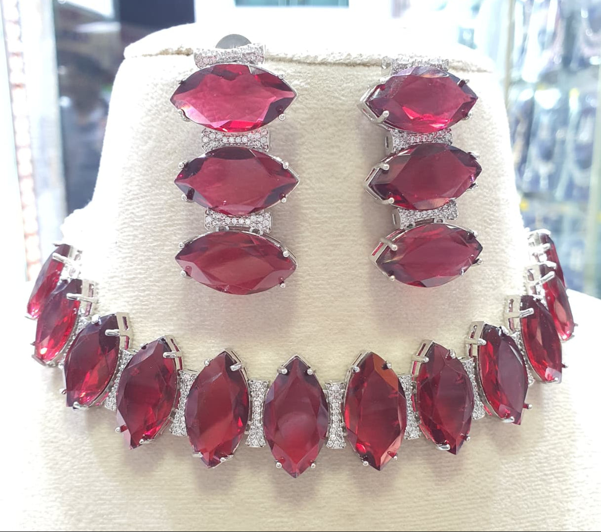 Elegant Premium Partywear Bridal Necklace Set With Earrings - Silver Finish