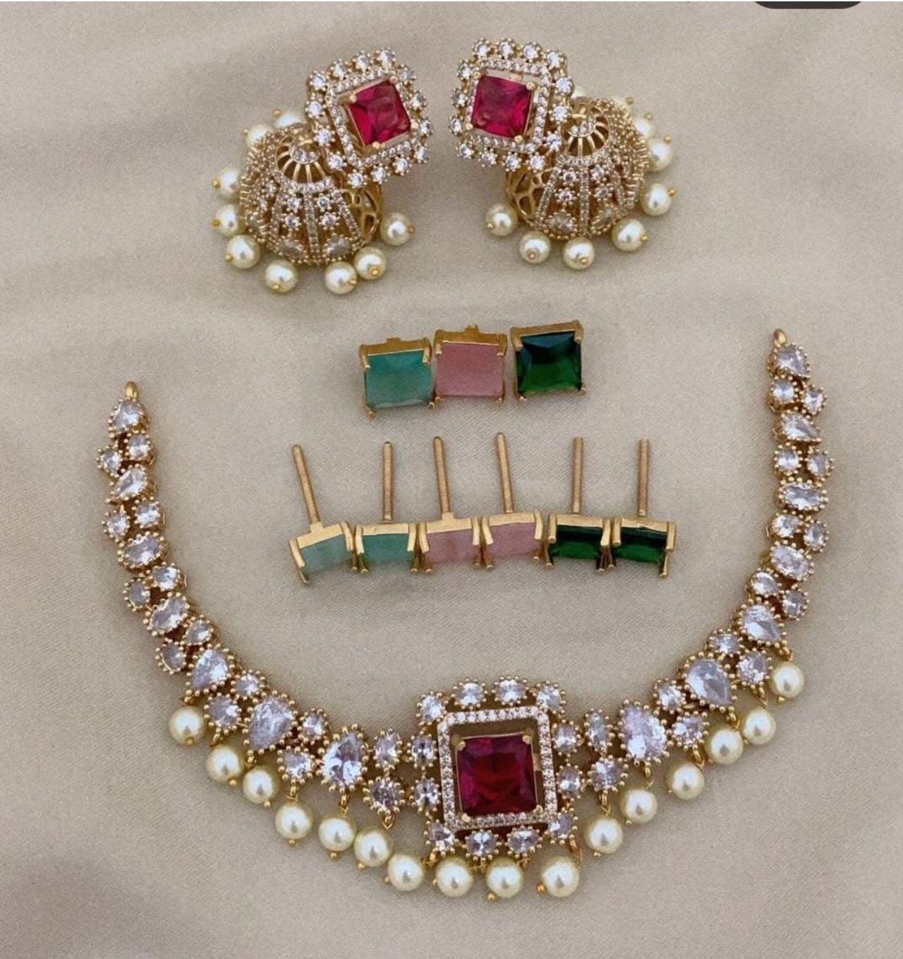 Premium 4in1 Changeable Cz Gold Pattern Necklace Set With Earrings