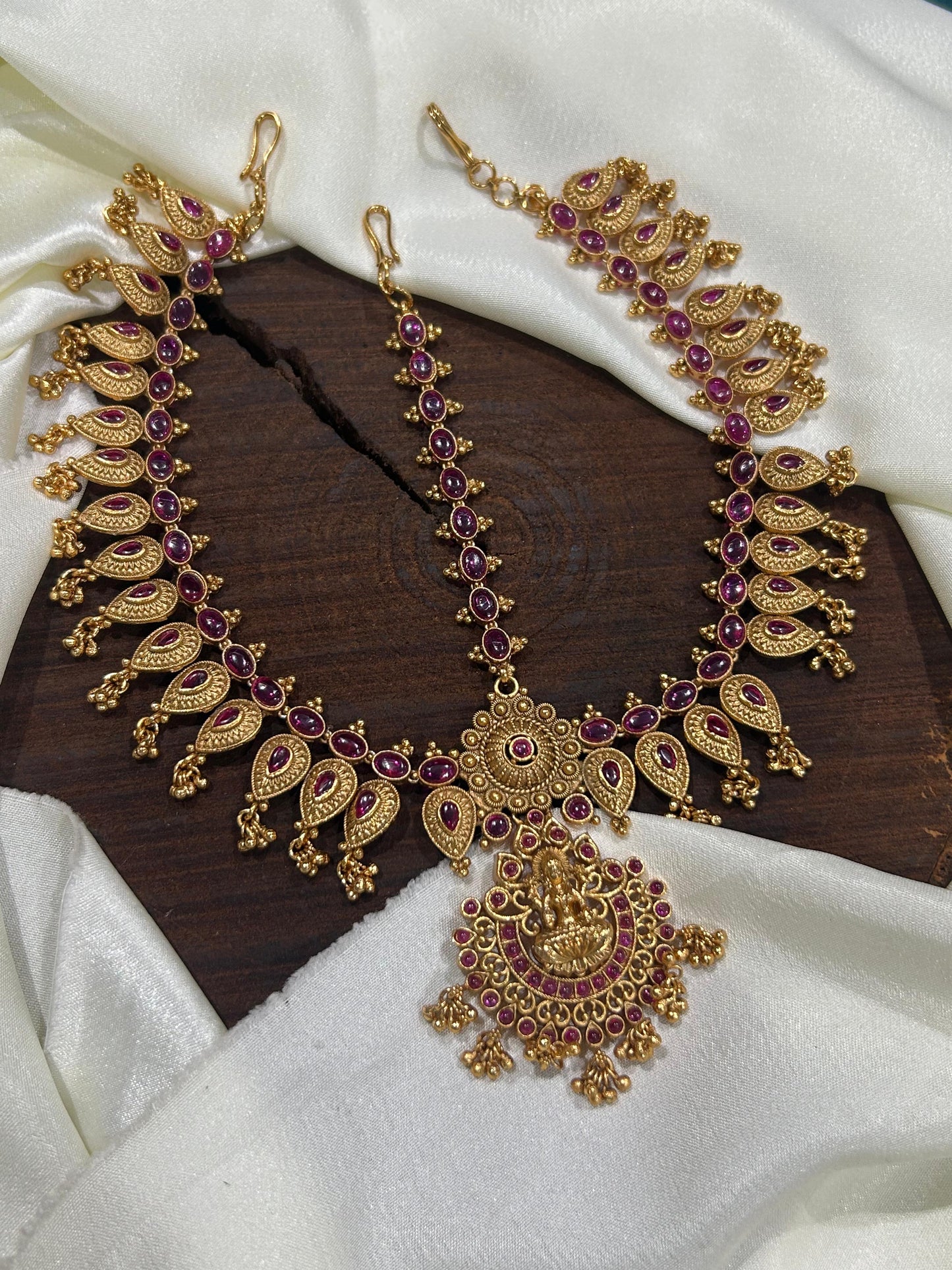 Grand Temple Jewelry Bridal Matte Antique Mathpati Tikkas