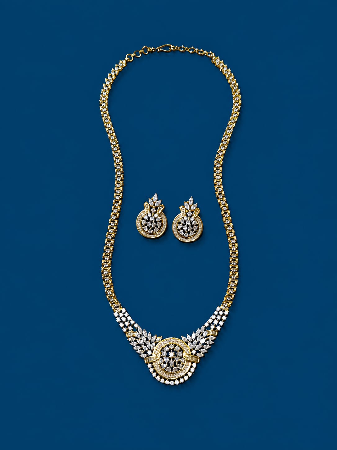 New Design Premium White Stone Necklace Set with Studs- 1 set