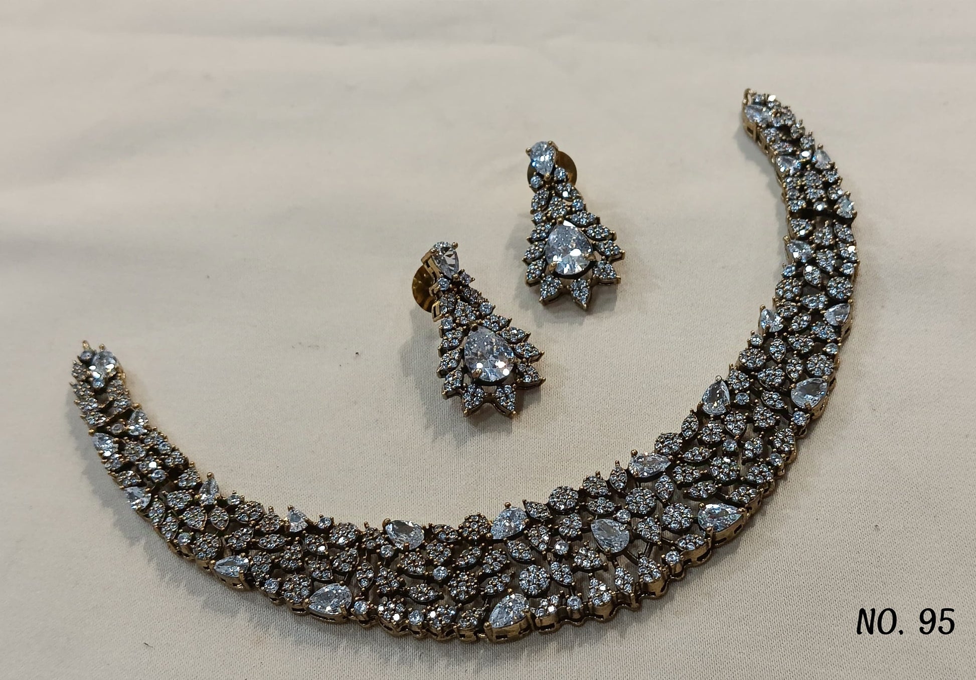 Elegant Victorian finish Cz Stone Choker Necklace with Earrings