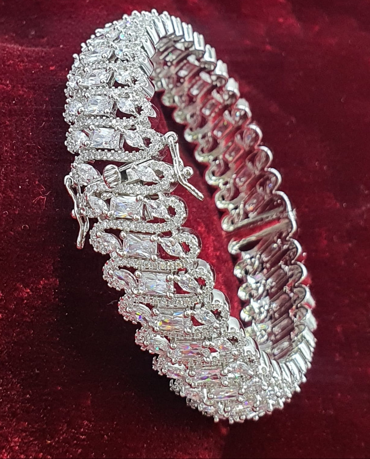 Partywear Premium Silver Finish Openable Kada Bangles - 1 Piece