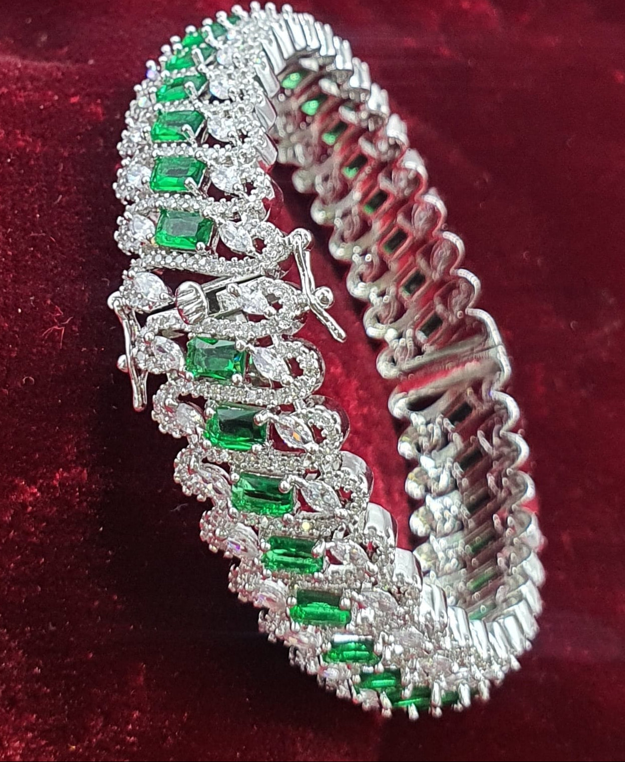 Partywear Premium Silver Finish Openable Kada Bangles - 1 Piece