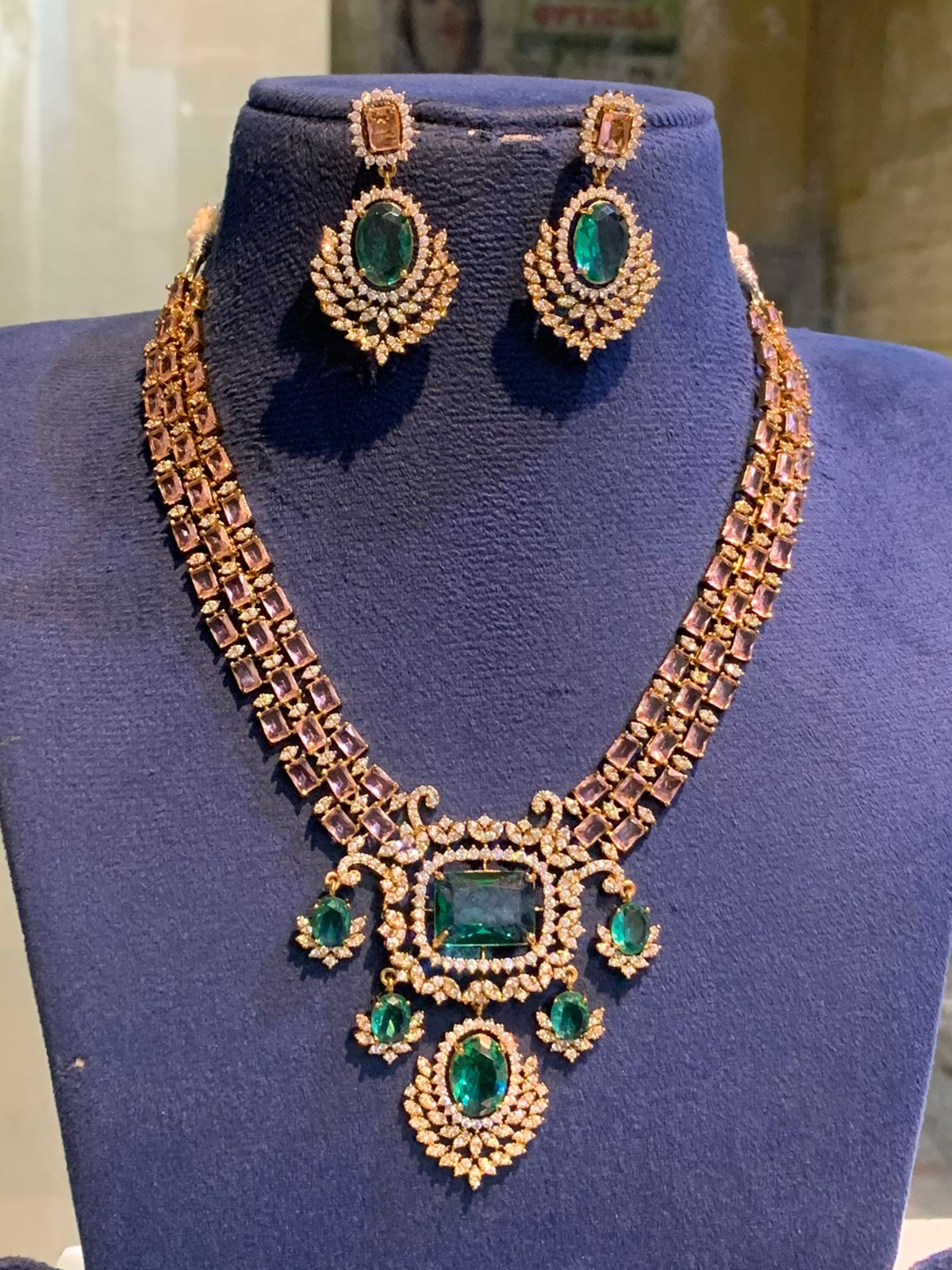 Premium Antique Finish Emerald Square Pendant Necklace Set With Earrings