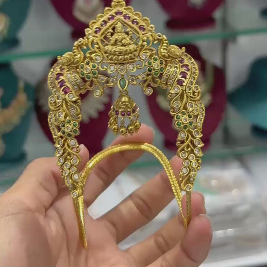 Temple Jewelry Lakshmi Designs Single Vanki/ BajuBand- Red Green