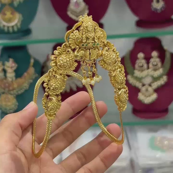 Temple Jewelry Antique Finish Single Vanki/ BajuBand- Red & Green