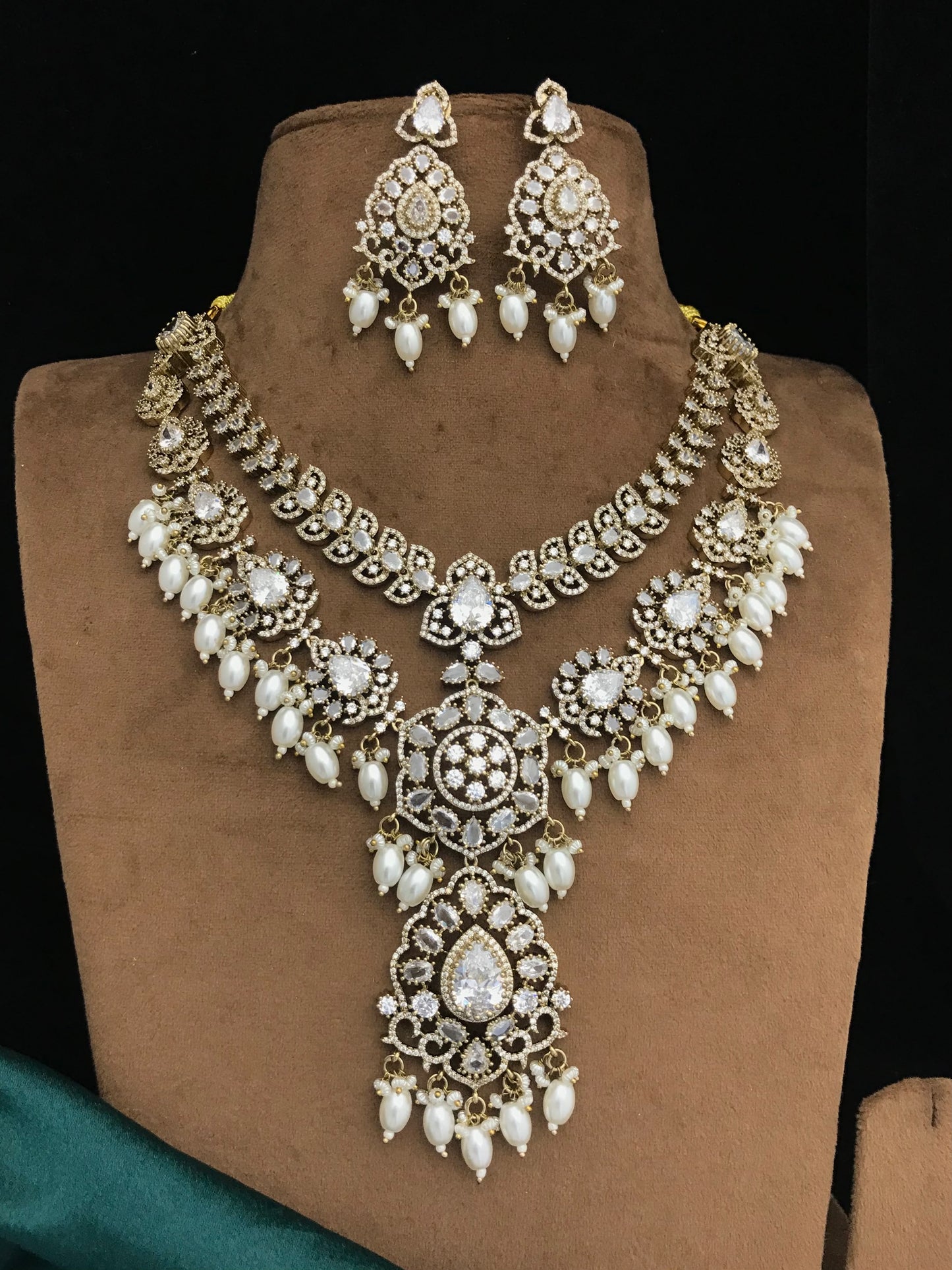 Trending Victorian Finish CZ Stone Bridal Set Choker, Necklace Set With Earrings