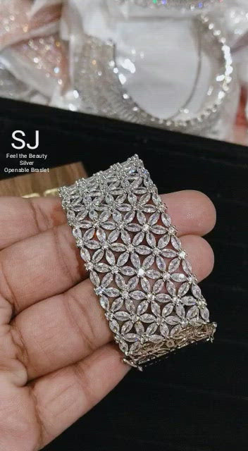 Classy and Stylish CZ American Diamond Bracelets Openable Kada Bracelet- Silver